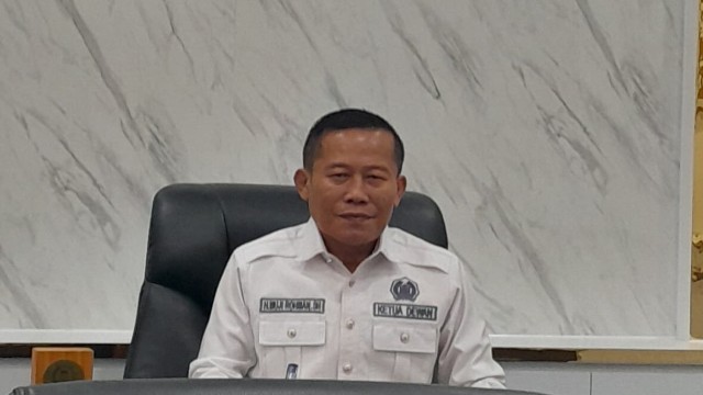 Ketua DPRD Kota Serang Muji Rohman Dukung Program Wali Kota, Siap Kawal Penertiban hingga Infrastruktur Ketua DPRD Kota Serang Muji Rohman Dukung Program Wali Kota, Siap Kawal Penertiban hingga Infrastruktur