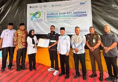 Peringati HUT ke 70, SUCOFINDO Resmikan Sumur Bor Air Bersih di Desa Gembor