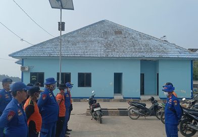Hari Keenam Pencarian Speedboat Hilang Kontak, Tim SAR Gabungan Sisir 6.010 NMP Perairan Selat Sunda Hari Keenam Pencarian Speedboat Hilang Kontak, Tim SAR Gabungan Sisir 6.010 NMP Perairan Selat Sunda