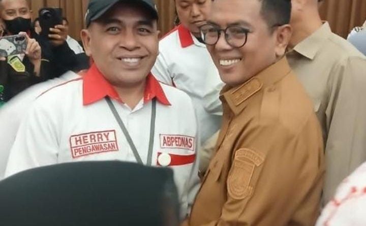 Herry Syabana, Jurnalis yang Aktip Mengawal Aktivitas ABPEDNAS di Banten Herry Syabana, Jurnalis yang Aktip Mengawal Aktivitas ABPEDNAS di Banten