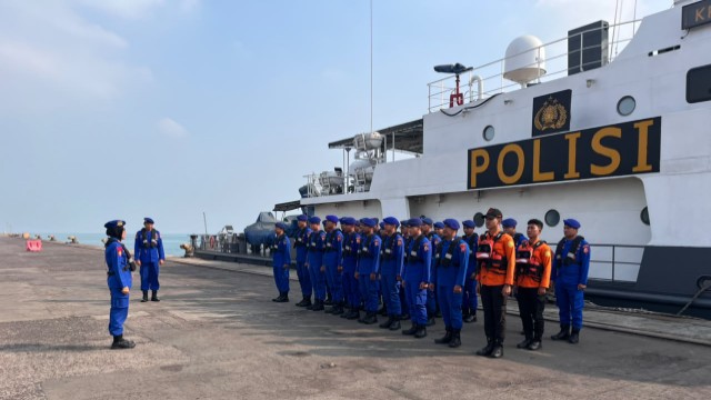 Hari Ketujuh, Tim SAR Perluas Pencarian 8 Penumpang Speed Boat Hilang di Selat Sunda Hari Ketujuh, Tim SAR Perluas Pencarian 8 Penumpang Speed Boat Hilang di Selat Sunda