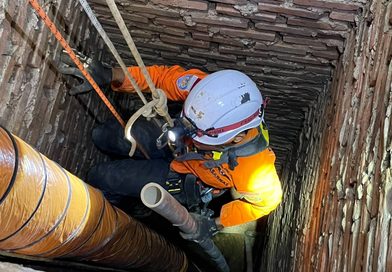 Tim SAR Evakuasi Korban Longsor Sumur Sedalam 15 Meter di Lebak